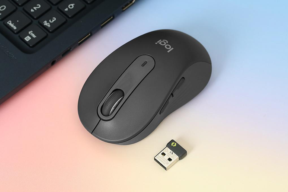 Logitech Signature M650