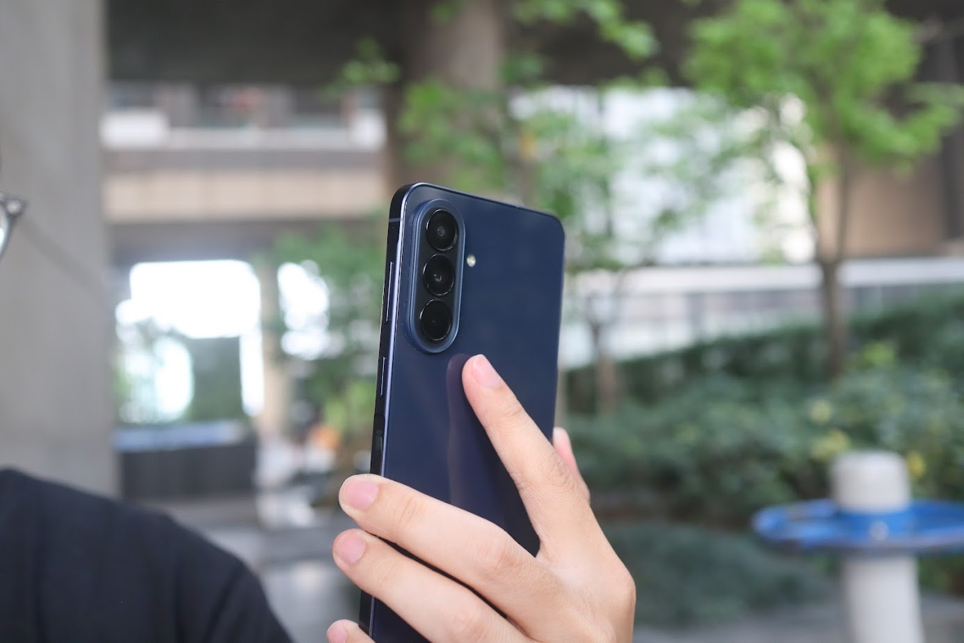 Đánh Giá Chi Tiết Samsung Galaxy A57 5G: Thiết Kế Sang Trọng và Camera Đỉnh Cao