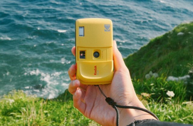 Kodak EC35: Hồi Sinh Ký Ức Nhiếp Ảnh Phim Thế Kỷ 21