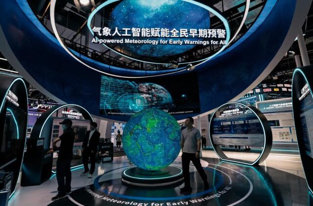 Light Society: khi một tỷ tác nhân AI mô phỏng hành vi xã hội ở quy mô Trái Đất