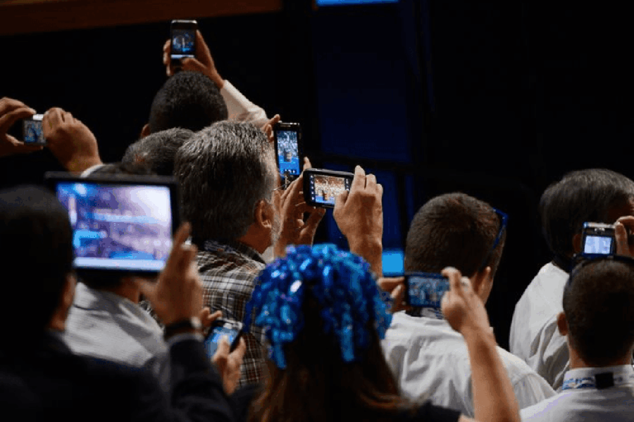 Nghiên Cứu Về Sự Đột Phá Của Máy Ảnh Kỹ Thuật Số Tại Nga