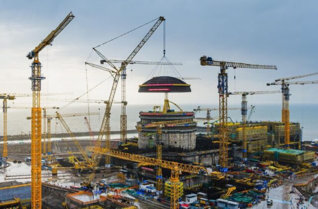 Khám Phá Quy Trình Lắp Đặt Mái Vòm Hạt Nhân Đỉnh Cao Tại Trung Quốc