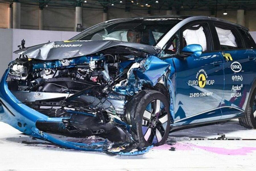Khám Phá Xe Tốc Thành: Ngành Ô Tô Trung Quốc Đối Mặt Thách Thức Nhanh Chóng