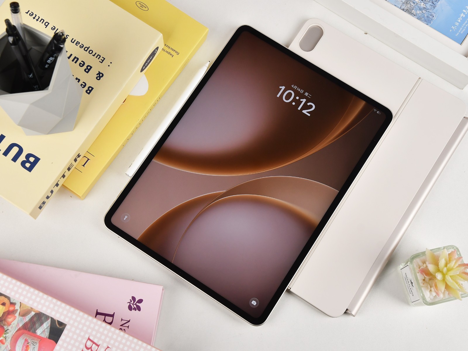 OPPO Pad 5 Pro ra mắt: Máy tính bảng 13,2 inch, pin 13.380mAh, giá chỉ bằng iPad Air - Ảnh 3. OPPO Pad 5 Pro ra mắt: Máy tính bảng 13,2 inch, pin 13.380mAh, giá chỉ bằng iPad Air - Ảnh 3.