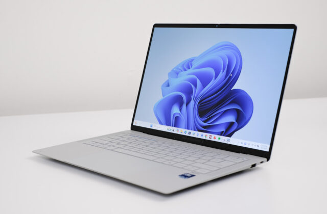 Khám Phá ASUS ExpertBook Ultra: Laptop Doanh Nhân Đáng Mơ Ước Tại Việt Nam