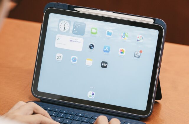 Bàn phím Flex Keyboard Case cho iPad: Giải pháp hoàn hảo với dung lượng pin 2 tháng