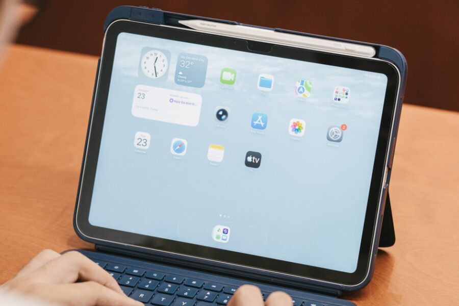 Bàn phím Flex Keyboard Case cho iPad: Giải pháp hoàn hảo với dung lượng pin 2 tháng