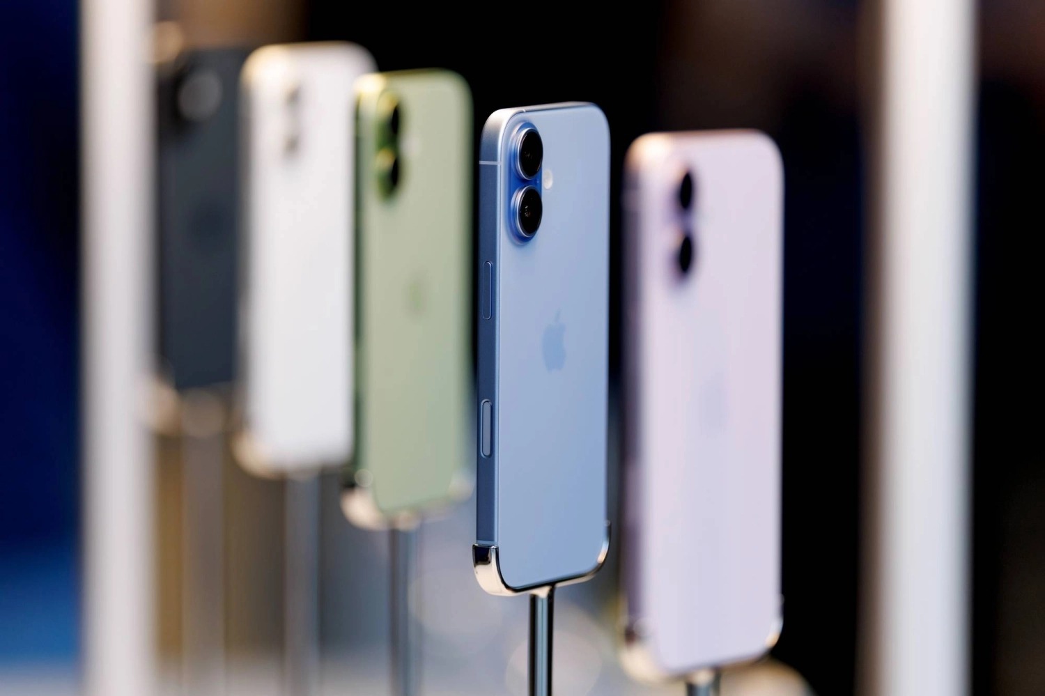 Apple Tăng Giá iPhone và Dịch Vụ iCloud+: Liệu Có Phải Dấu Hiệu Tăng Giá Toàn Cầu?