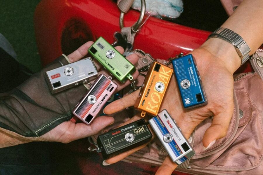 Kodak Charmera Millennium Edition: máy ảnh móc khóa phong cách Y2K cho người sưu tầm