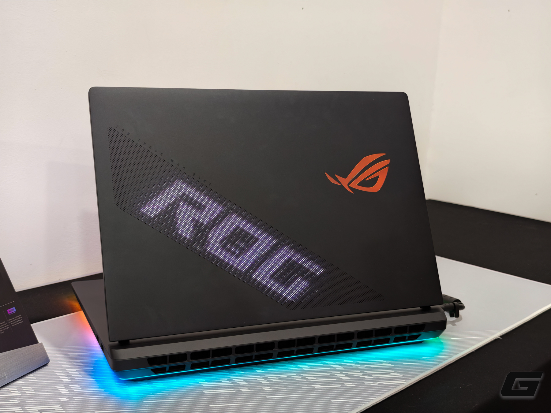 ROG Strix SCAR 18 (2026)