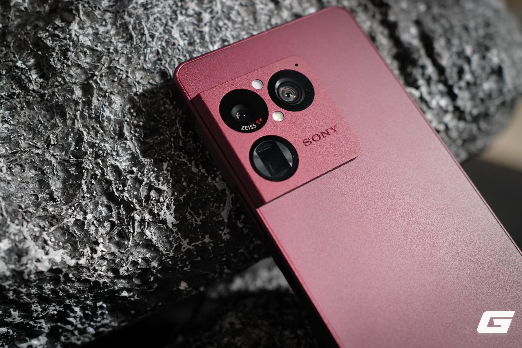 Sony Xperia 1 VIII: Flagship duy nhất còn giữ jack tai nghe 3.5mm chính thức lên kệ Việt Nam, giá 39 triệu đồng - Ảnh 2.