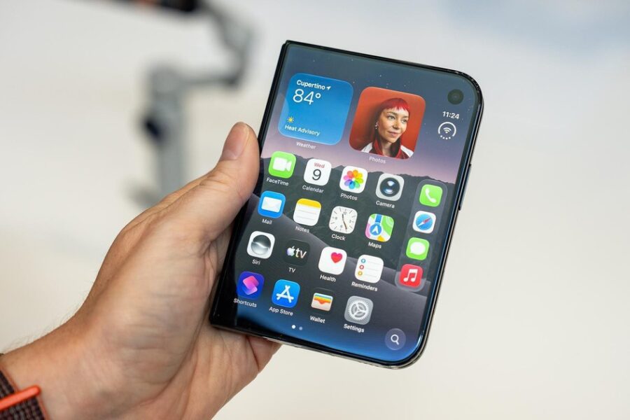 iPhone Duo: Bước ngoặt gập đầu tiên của Apple và những điều cần biết