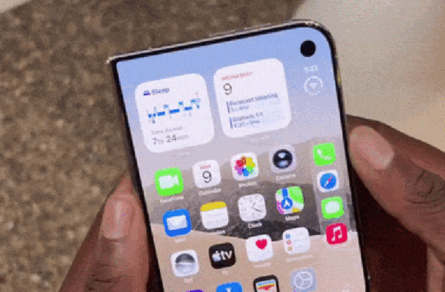 Giao diện iPhone Duo: Khi một chuyển động nhỏ thay đổi trải nghiệm
