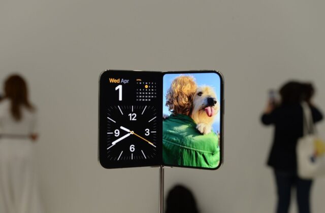 iPhone Duo và cuộc chơi mới của smartphone gập: Ai được lợi, ai đối mặt rủi ro?