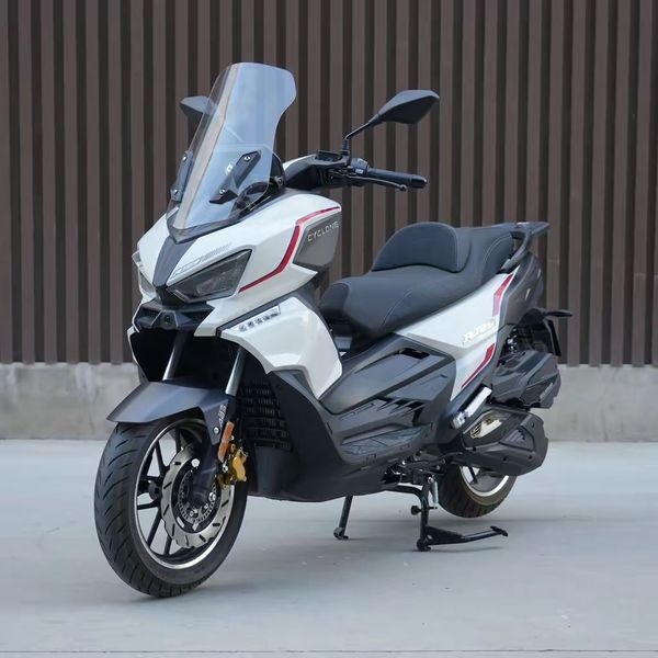 Cyclone RT250 - Mẫu xe tay ga 250cc đáng chú ý tại Trung Quốc - Ảnh 4